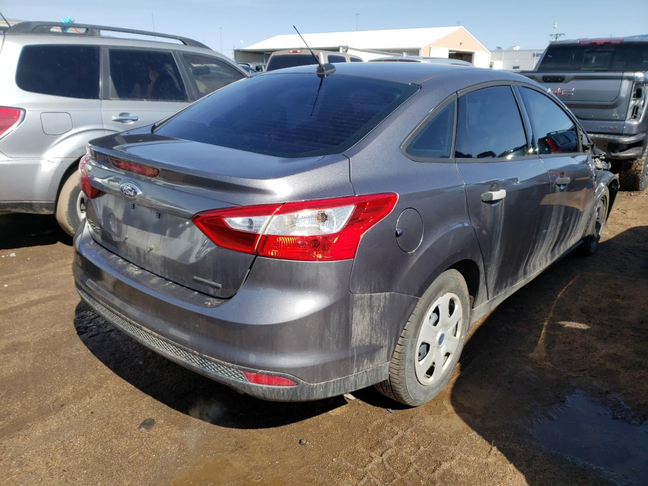 Photo 4 from auction – 2013 FORD FOCUS S with VIN 1FADP3E29DL177293
