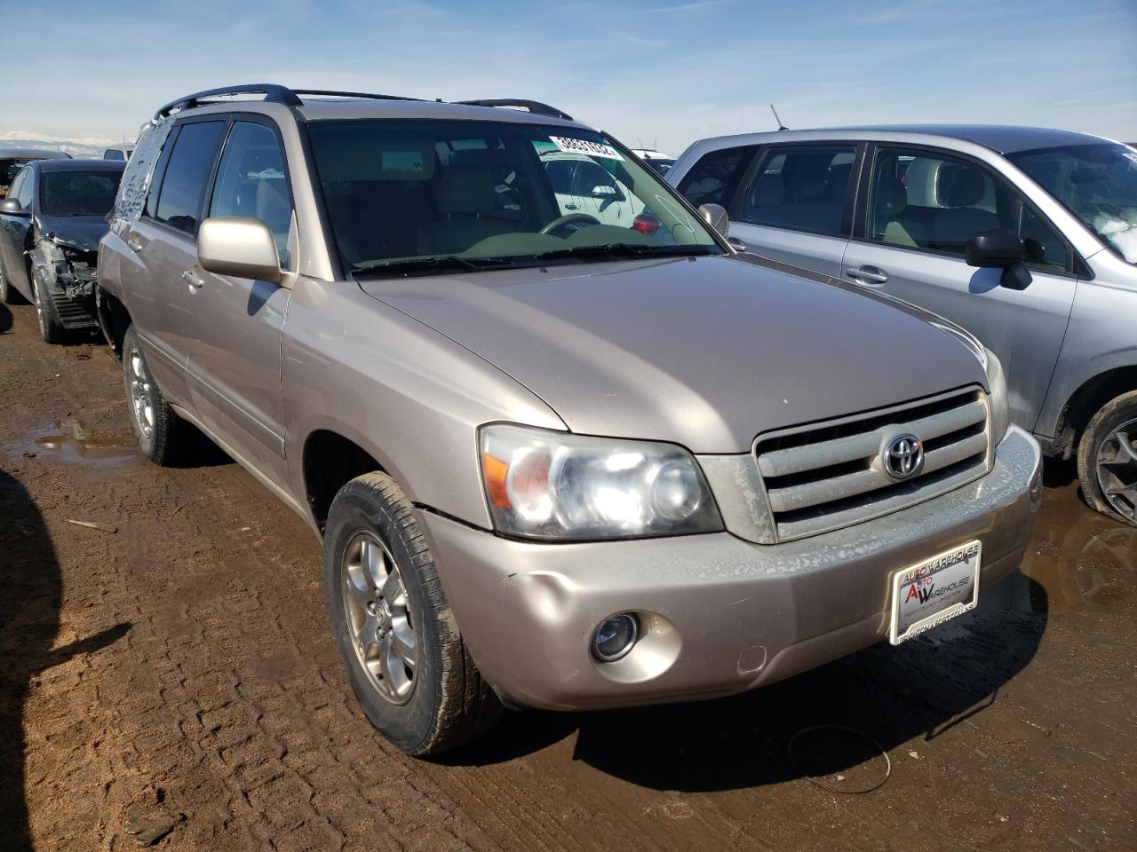 TOYOTA HIGHLANDER 2005 with VIN JTEEP21A050080584 - Photo from auction