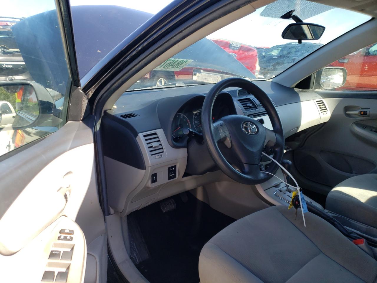 Photo 9 from auction – 2013 TOYOTA COROLLA LE with VIN 5YFBU4EEXDP094604