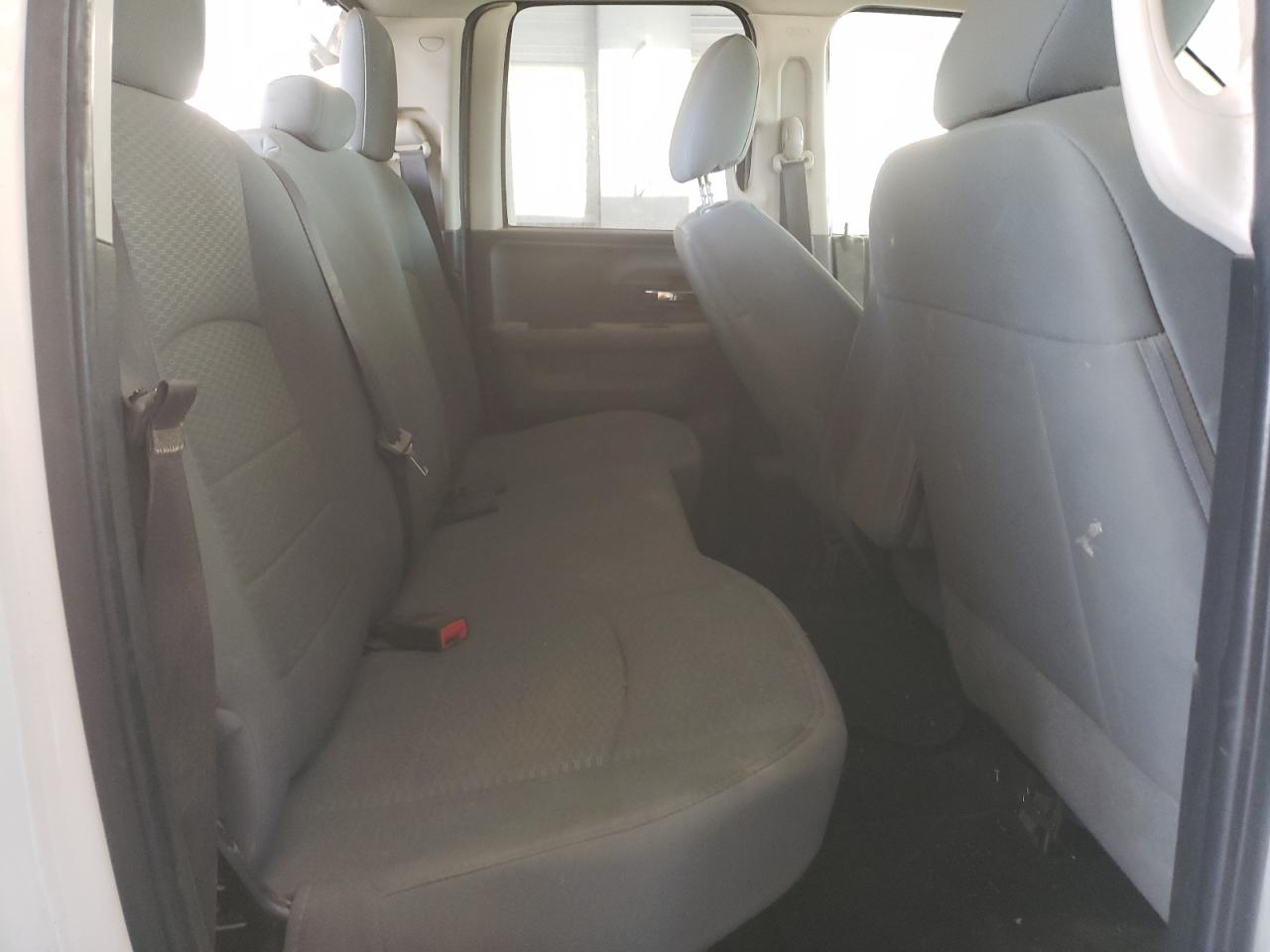 Photo 6 from auction – 2014 RAM 1500 SLT with VIN 1C6RR6GT7ES395989