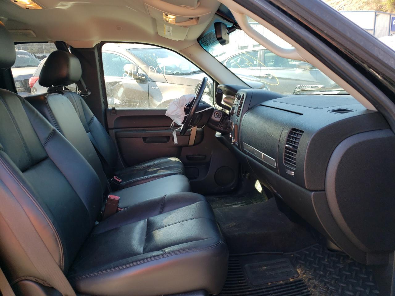 Photo 5 from auction – 2010 GMC SIERRA K15 with VIN 1GTSKVE33AZ197200