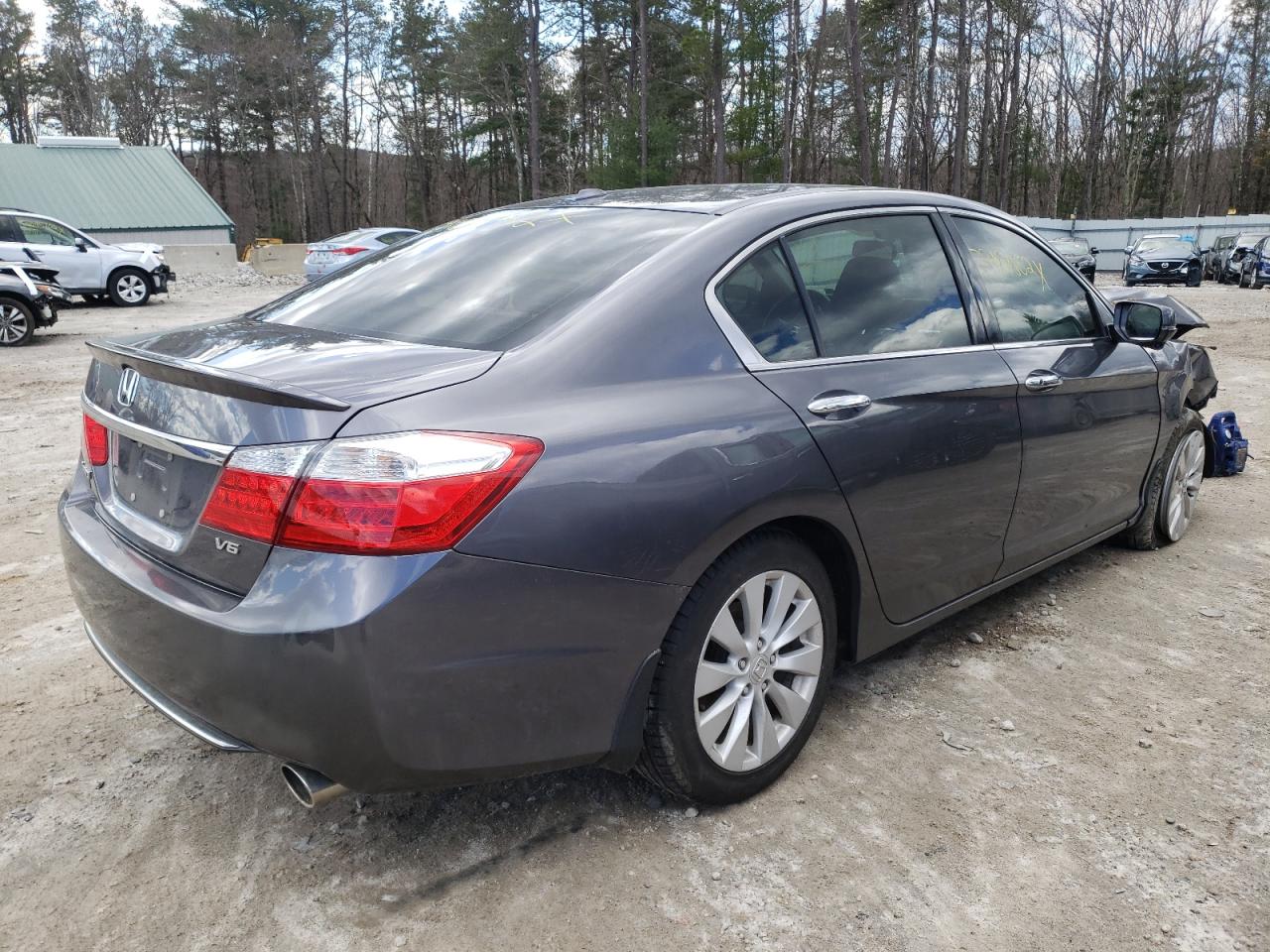 Photo 4 from auction – 2015 HONDA ACCORD EXL with VIN 1HGCR3F85FA014580