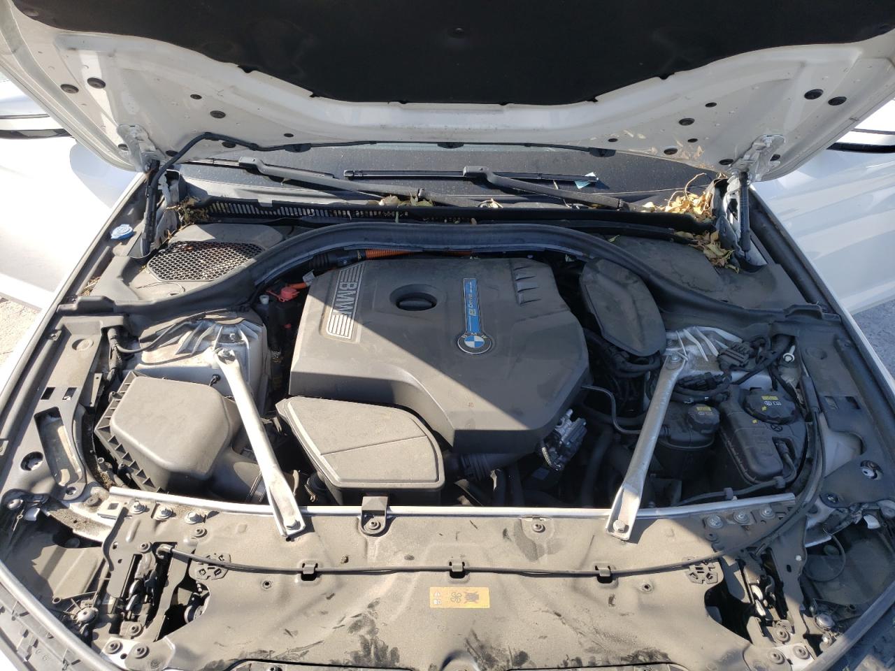Photo 7 from auction – 2019 BMW 530E with VIN WBAJA9C56KB254703