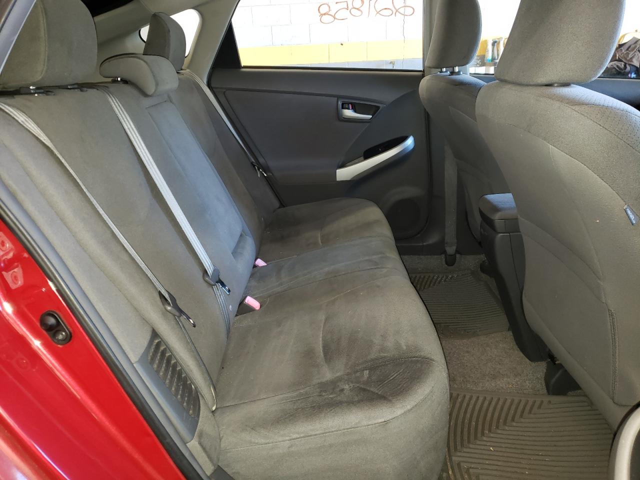 Photo 6 from auction – 2011 TOYOTA PRIUS with VIN JTDKN3DU1B0287196