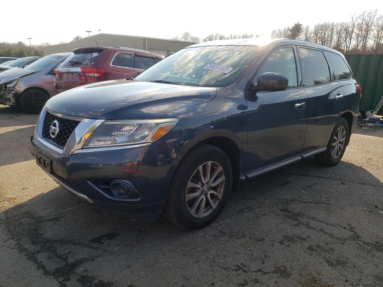 Photo 2 from auction – 2014 NISSAN PATHFINDER with VIN 5N1AR2MM4EC735696