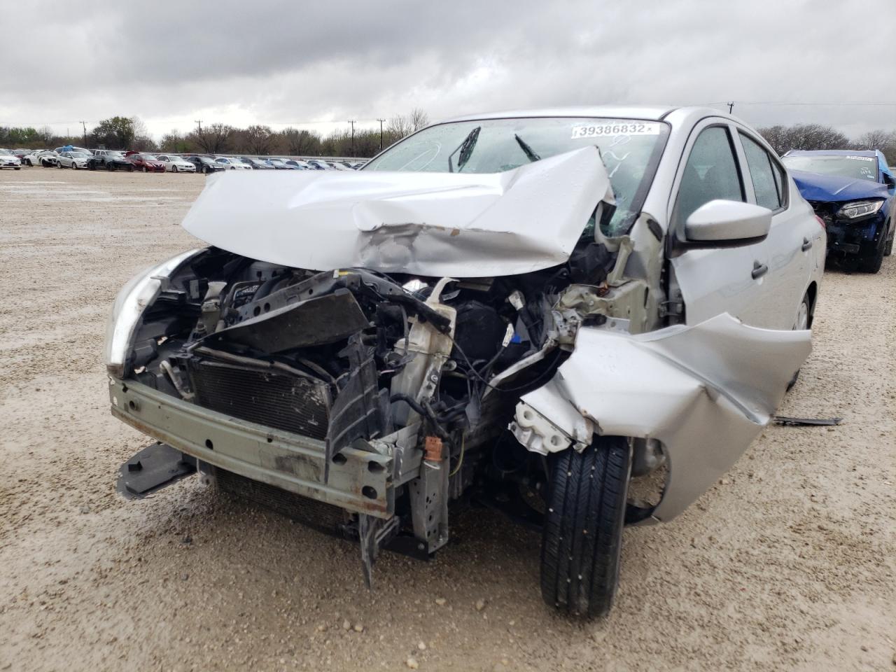 Photo 2 from auction – 2016 NISSAN VERSA S with VIN 3N1CN7APXGL816619