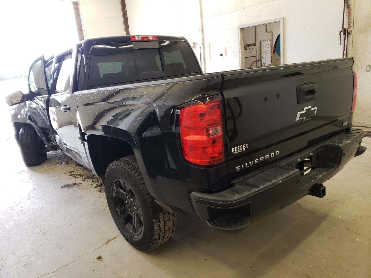 Photo 3 from auction – 2015 CHEVROLET SILVERADO with VIN 3GCUKSEC9FG413467