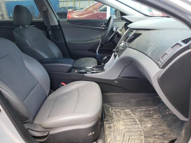 Photo 5 from auction – 2012 HYUNDAI SONATA SE with VIN 5NPEC4ACXCH467642