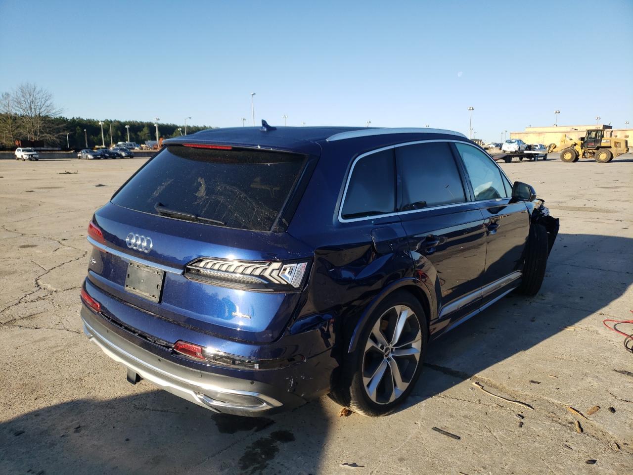 Photo 4 from auction – 2020 AUDI Q7 PRESTIG with VIN WA1VXAF72LD008023