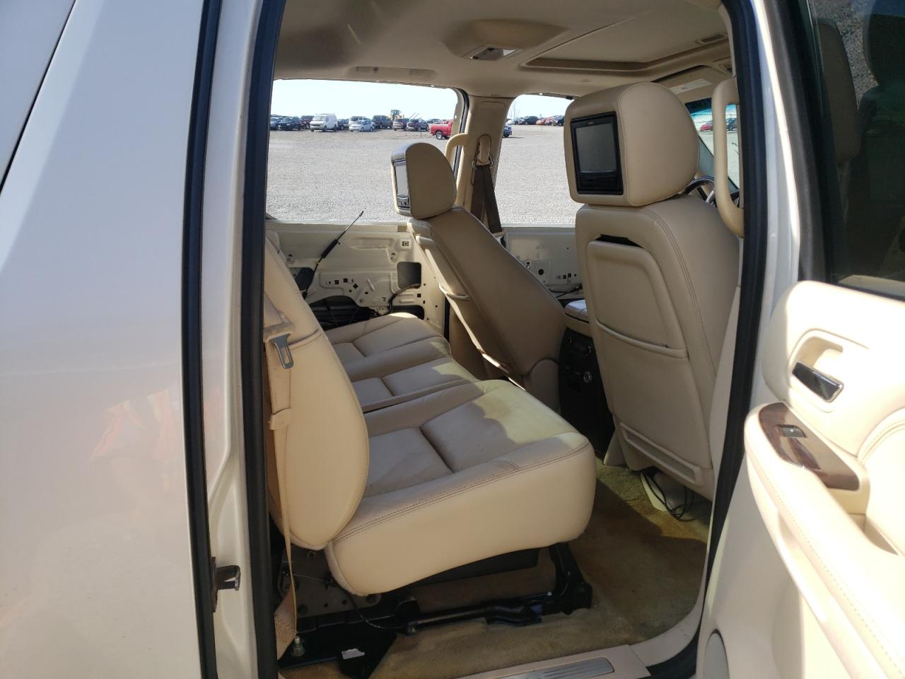 Photo 6 from auction – 2008 CADILLAC ESCALADE E with VIN 3GYFK62808G237387