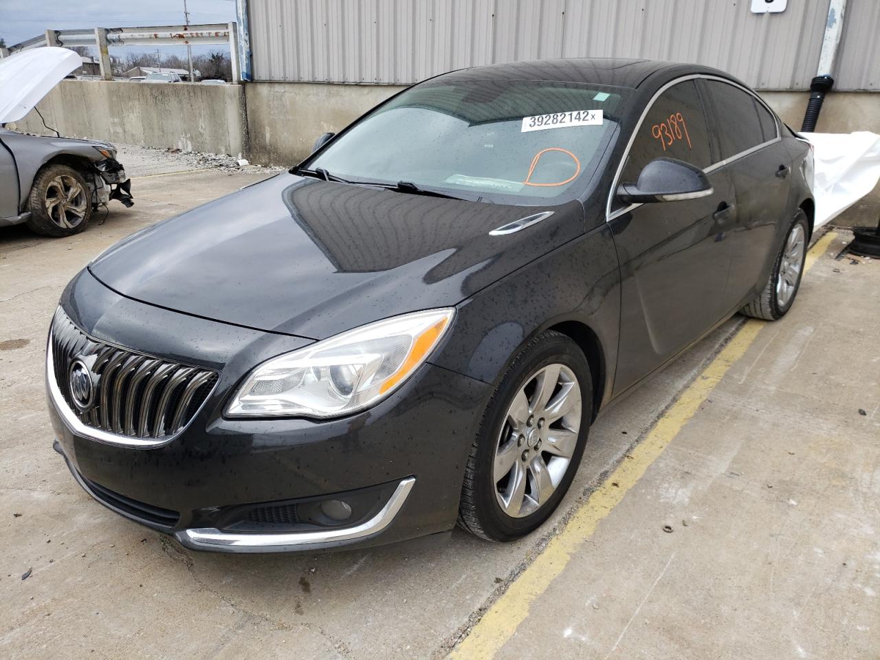 Photo 2 from auction – 2015 BUICK REGAL with VIN 2G4GK5EX2F9260051