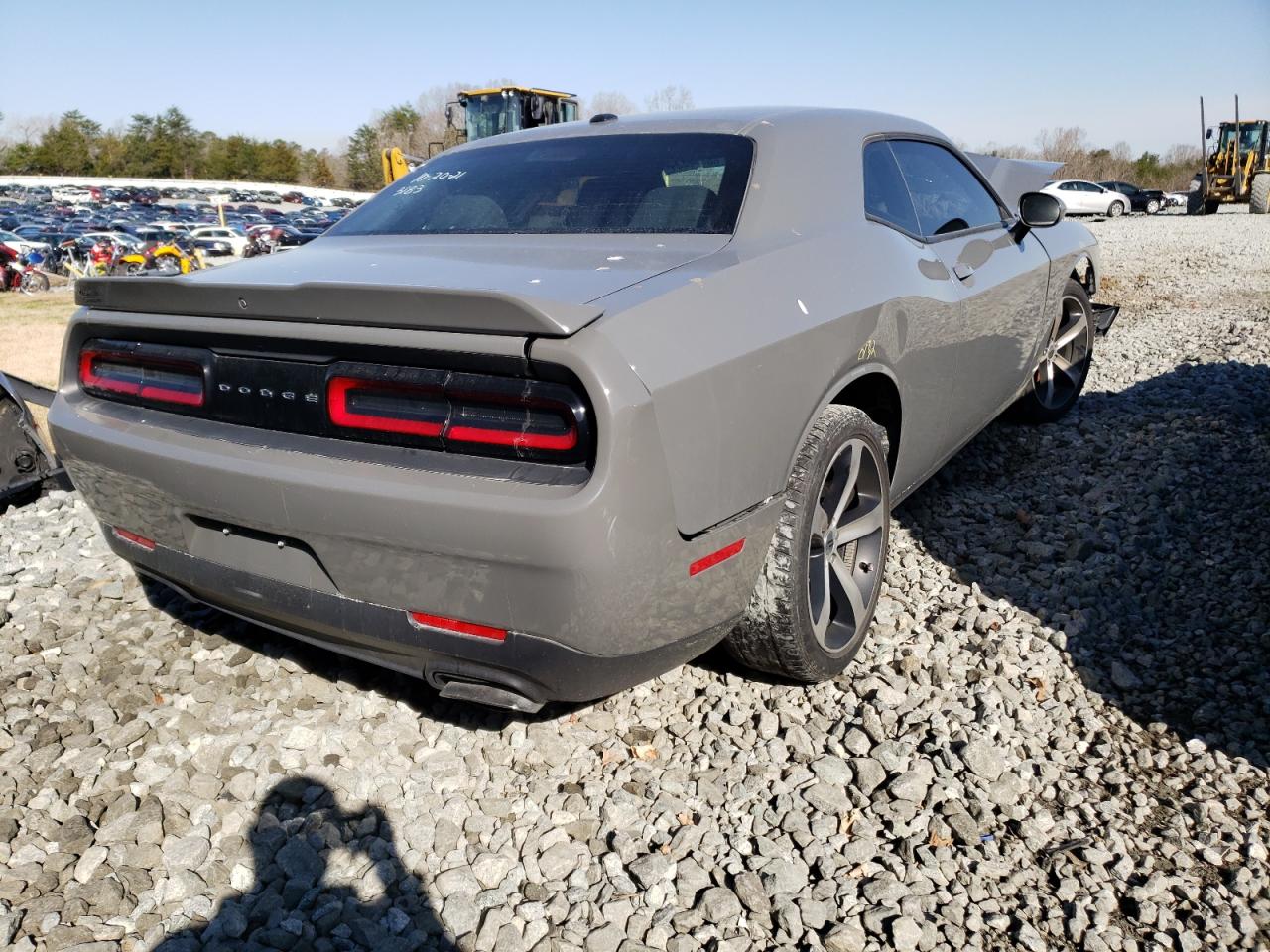 Photo 4 from auction – 2019 DODGE CHALLENGER with VIN 2C3CDZAG7KH623183