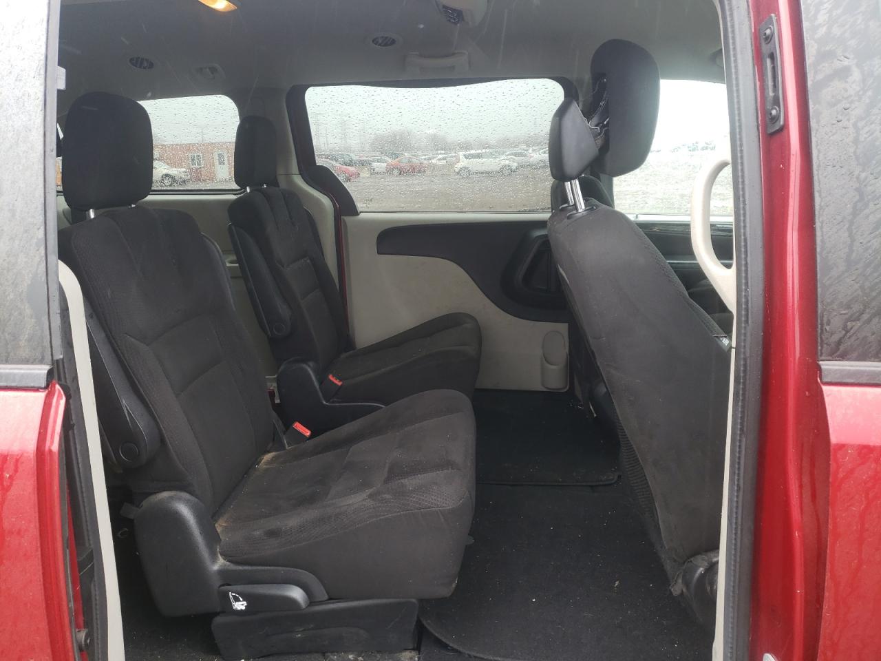 Photo 6 from auction – 2015 DODGE GRAND CARA with VIN 2C4RDGBG8FR558675