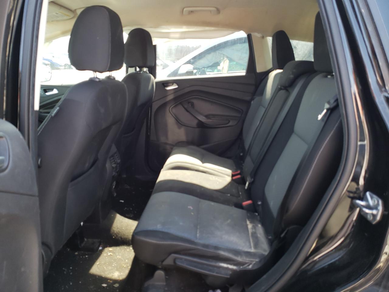 Photo 6 from auction – 2017 FORD ESCAPE SE with VIN 1FMCU0G99HUD77609
