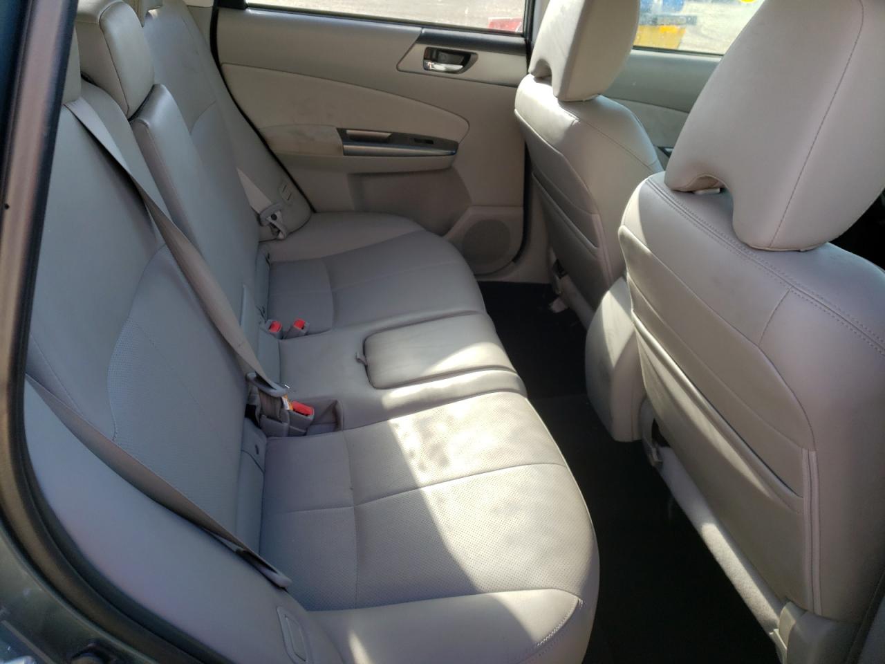 Photo 6 from auction – 2012 SUBARU FORESTER L with VIN JF2SHAEC1CH462312