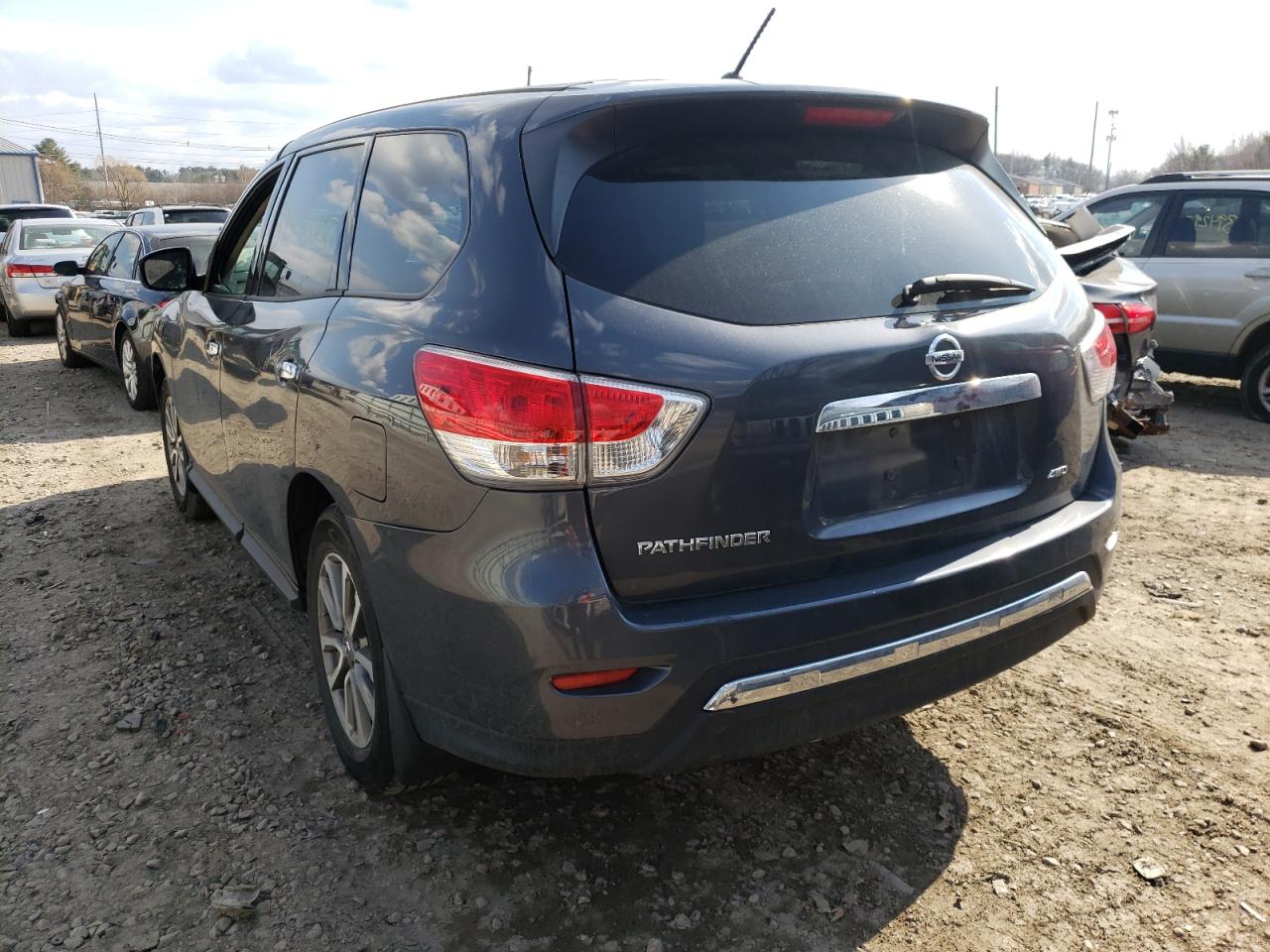 Photo 3 from auction – 2014 NISSAN PATHFINDER with VIN 5N1AR2MM9EC684048