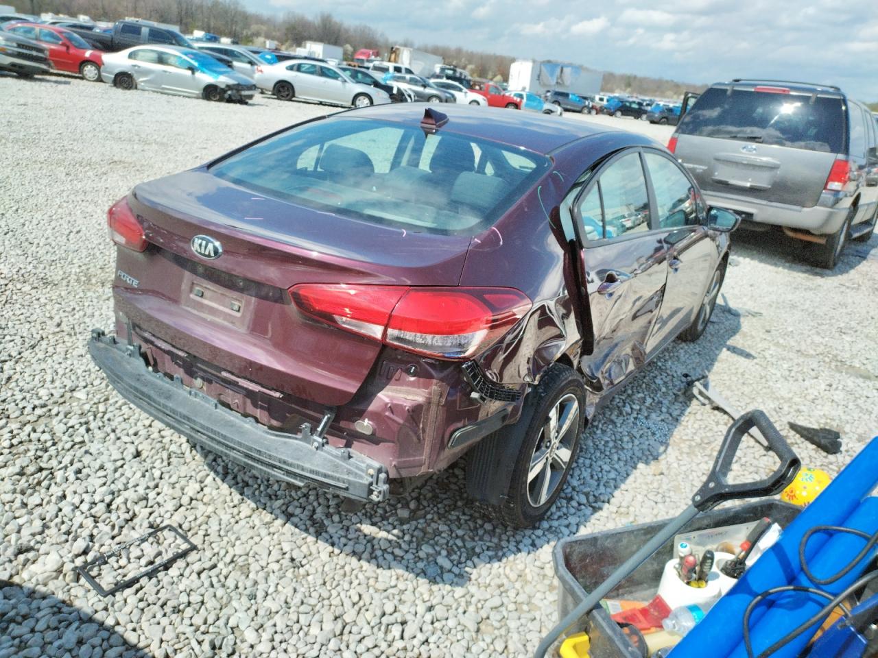 Photo 4 from auction – 2018 KIA FORTE LX with VIN 3KPFL4A77JE199609