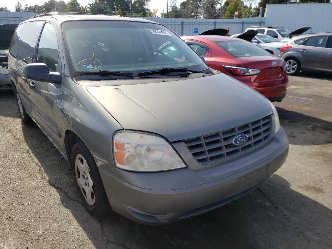 FORD FREESTAR S 2005 with VIN 2FMZA51635BA31393 - Photo from auction