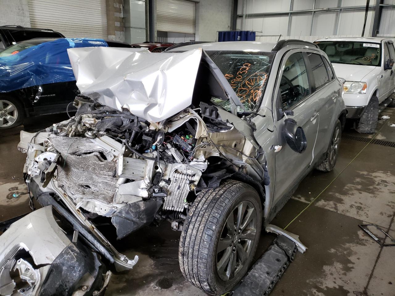 Photo 2 from auction – 2013 MITSUBISHI OUTLANDER with VIN 4A4AR5AU3DE025615