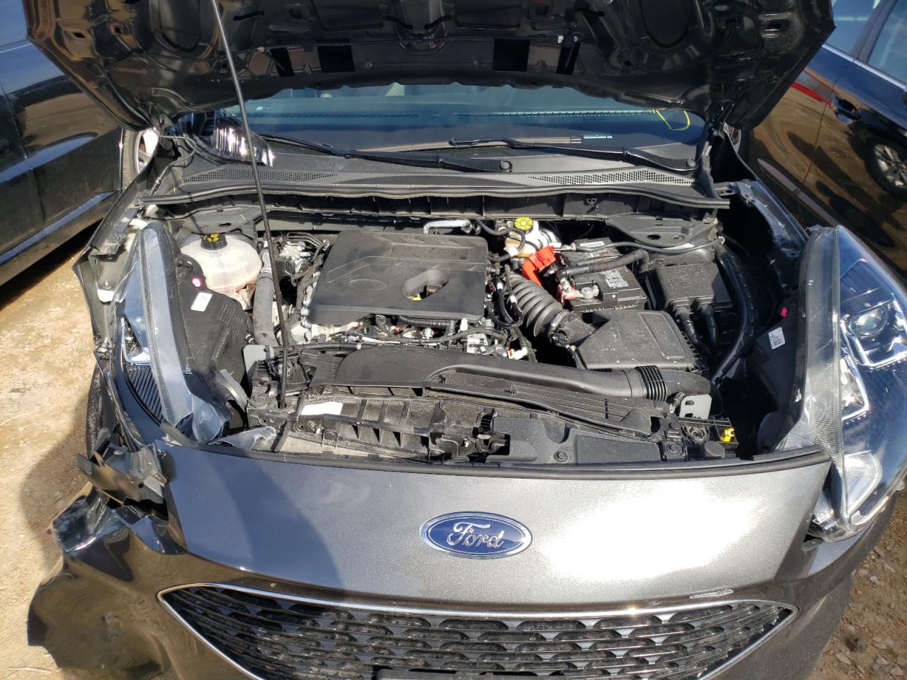 Photo 7 from auction – 2020 FORD ESCAPE SE with VIN 1FMCU9G64LUA30028
