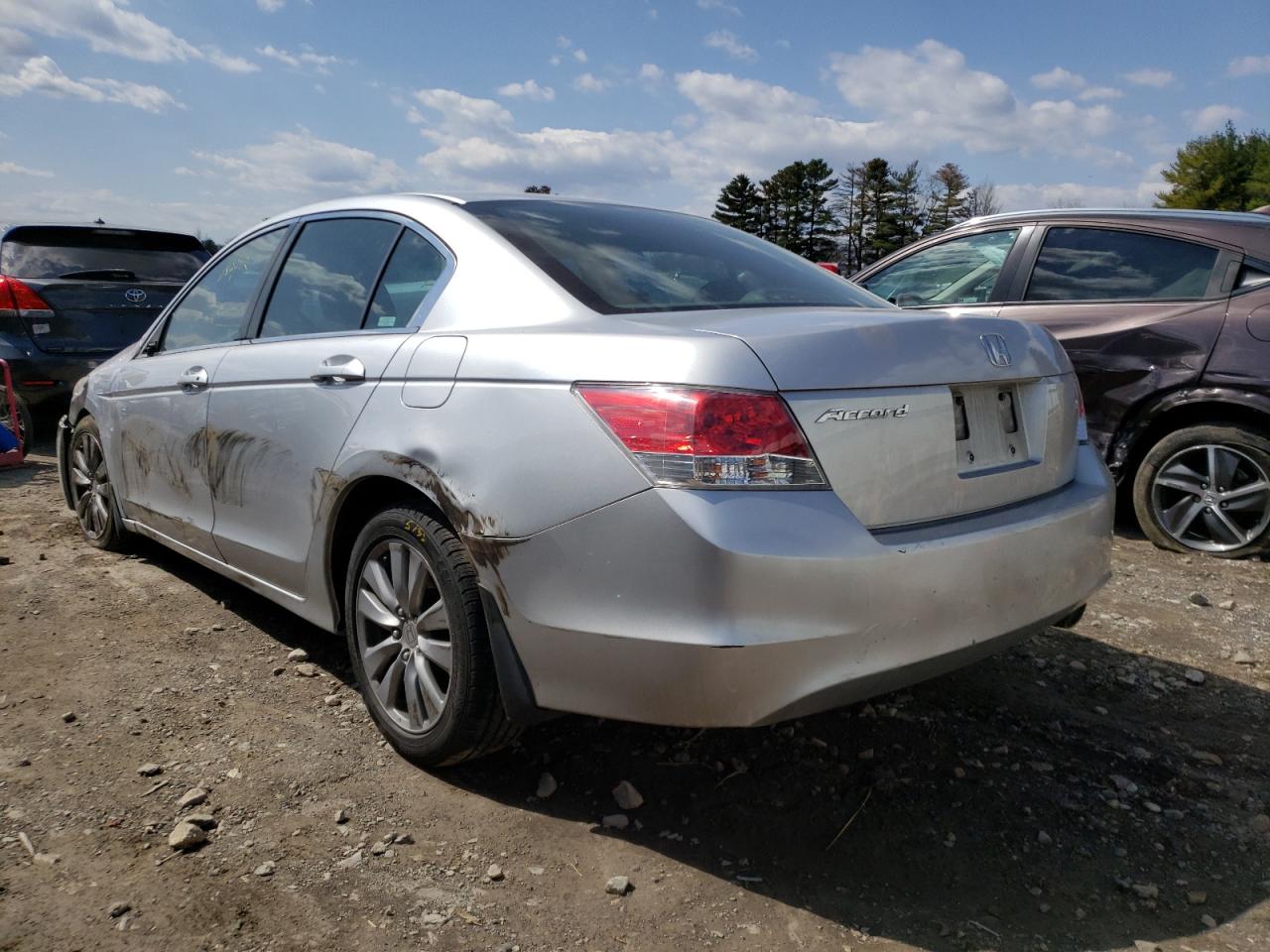 Photo 3 from auction – 2010 HONDA ACCORD EX with VIN 1HGCP2F71AA187500
