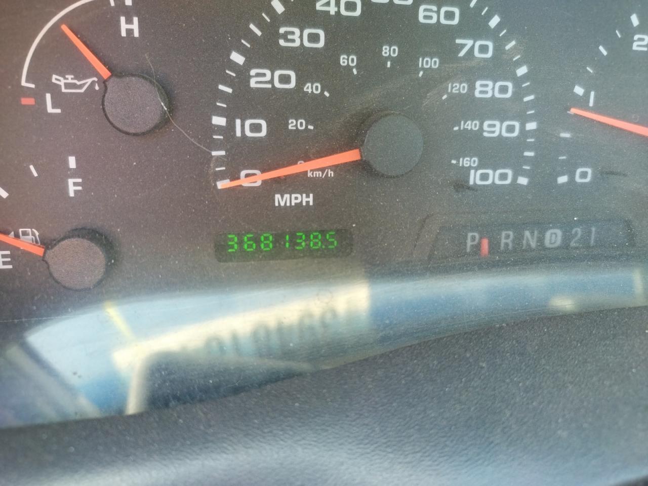 Photo 8 from auction – 2004 FORD F250 SUPER with VIN 1FTNF20L14EA14914
