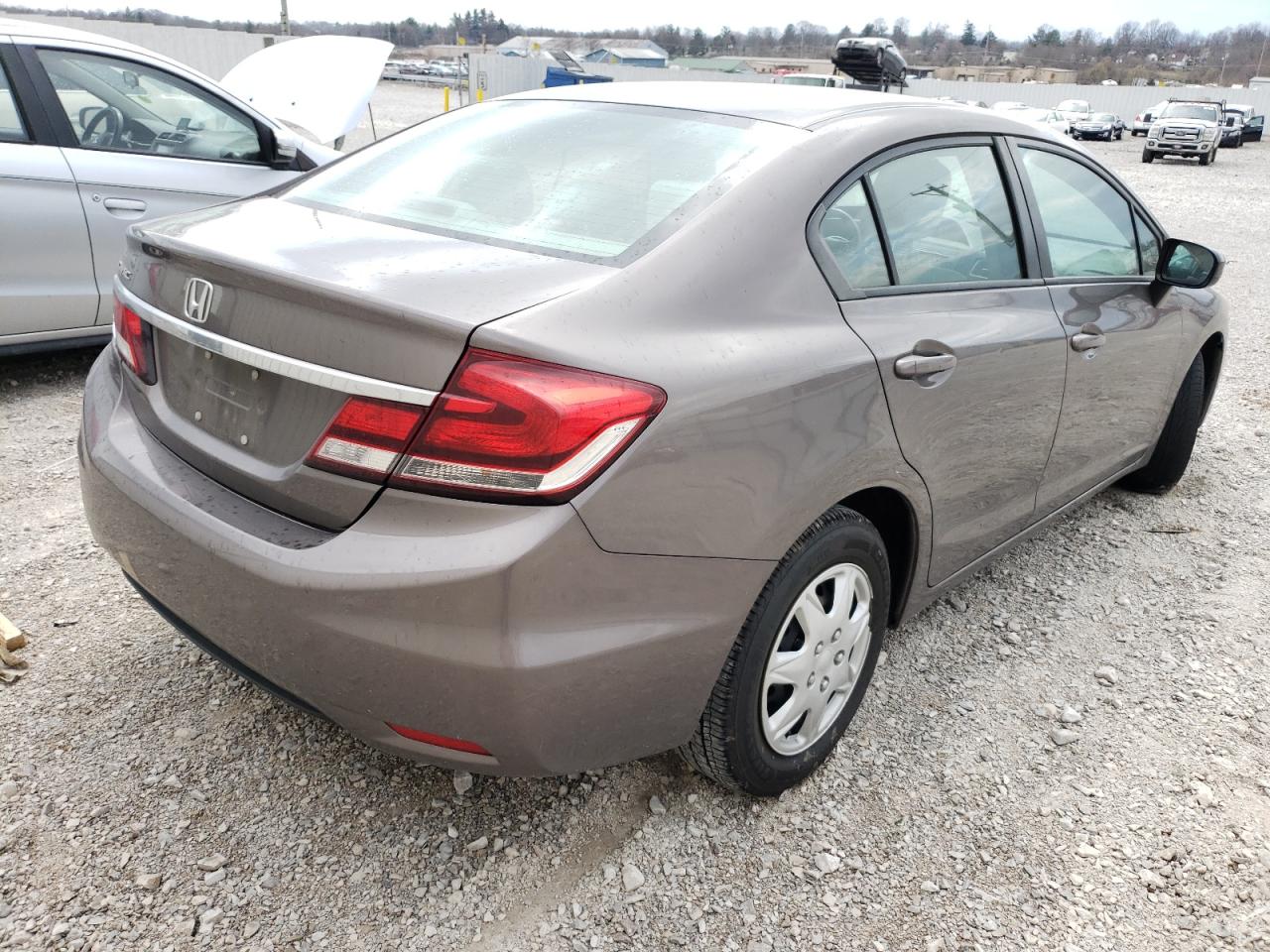 Photo 4 from auction – 2015 HONDA CIVIC LX with VIN 19XFB2E52FE021940