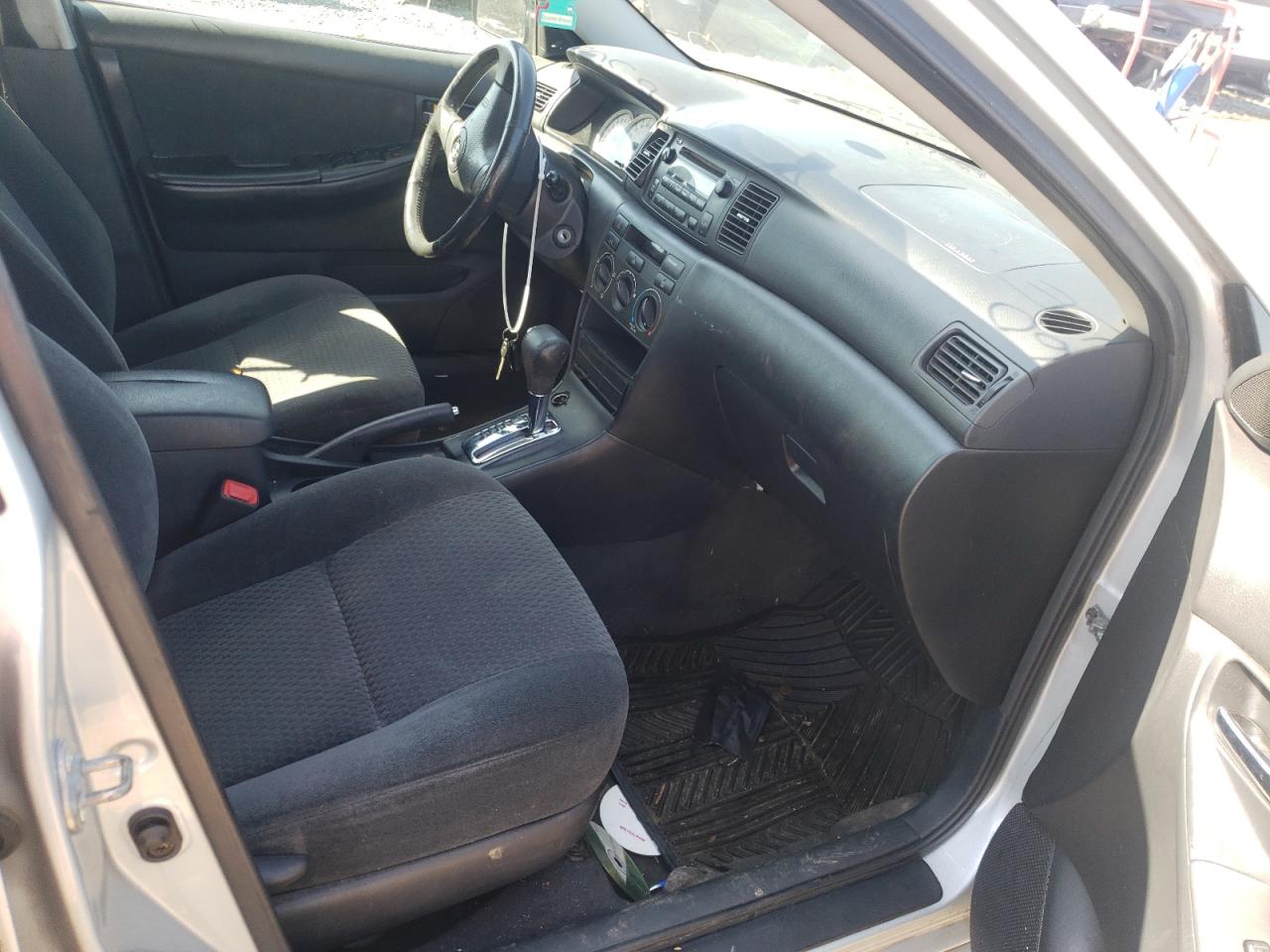 Photo 5 from auction – 2005 TOYOTA COROLLA CE with VIN 2T1BR32E25C468351