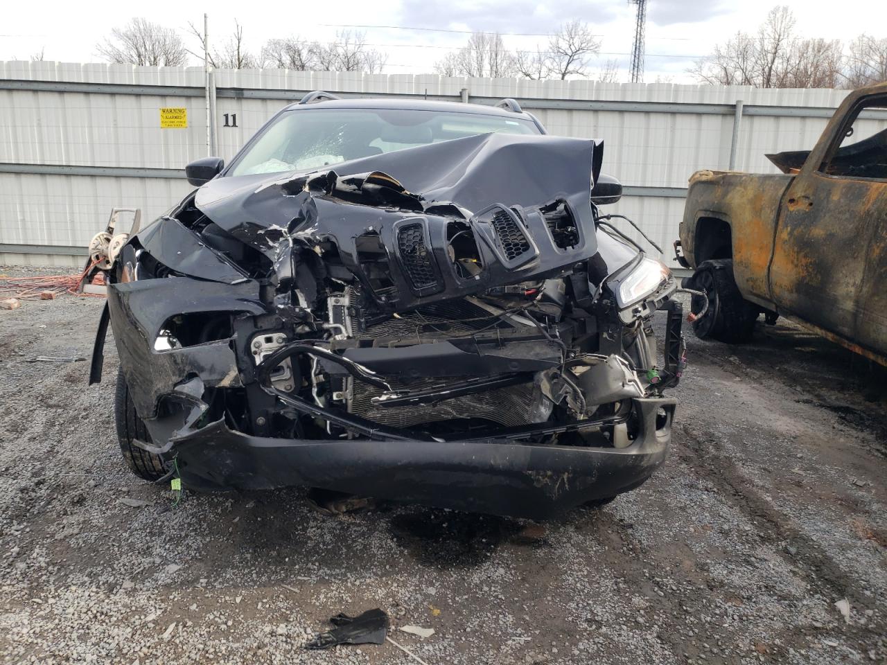 Photo 9 from auction – 2016 JEEP CHEROKEE L with VIN 1C4PJMCSXGW101599