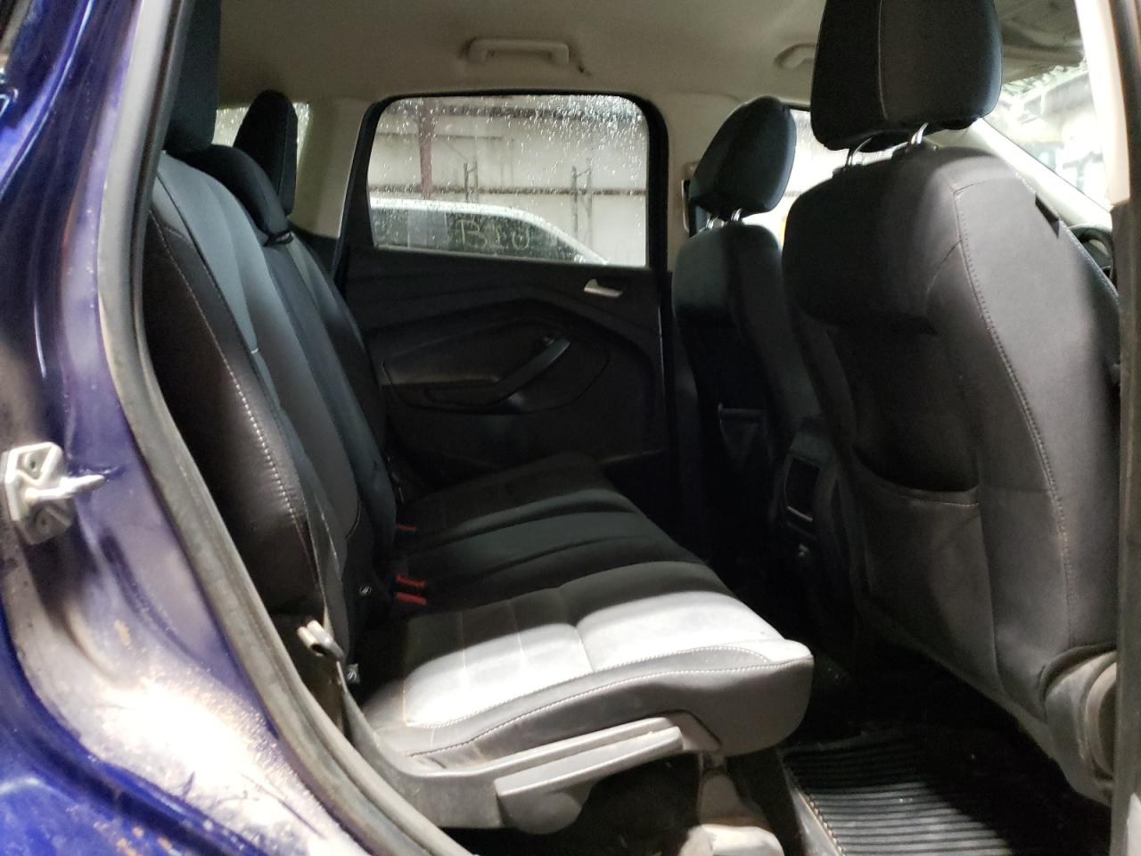Photo 6 from auction – 2015 FORD ESCAPE SE with VIN 1FMCU9GX0FUC37397