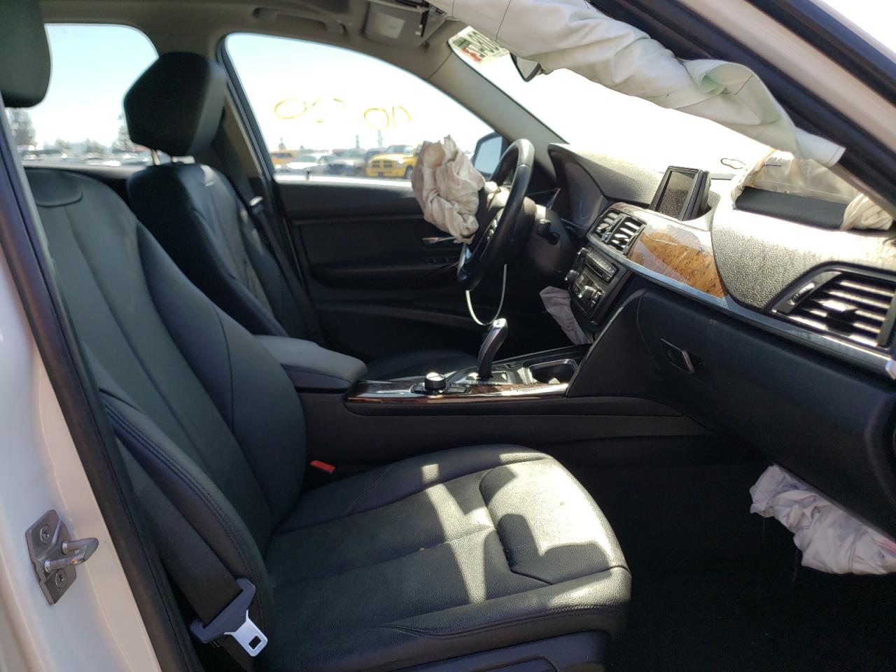 Photo 5 from auction – 2014 BMW 328 I SULE with VIN WBA3C1C59EK112239