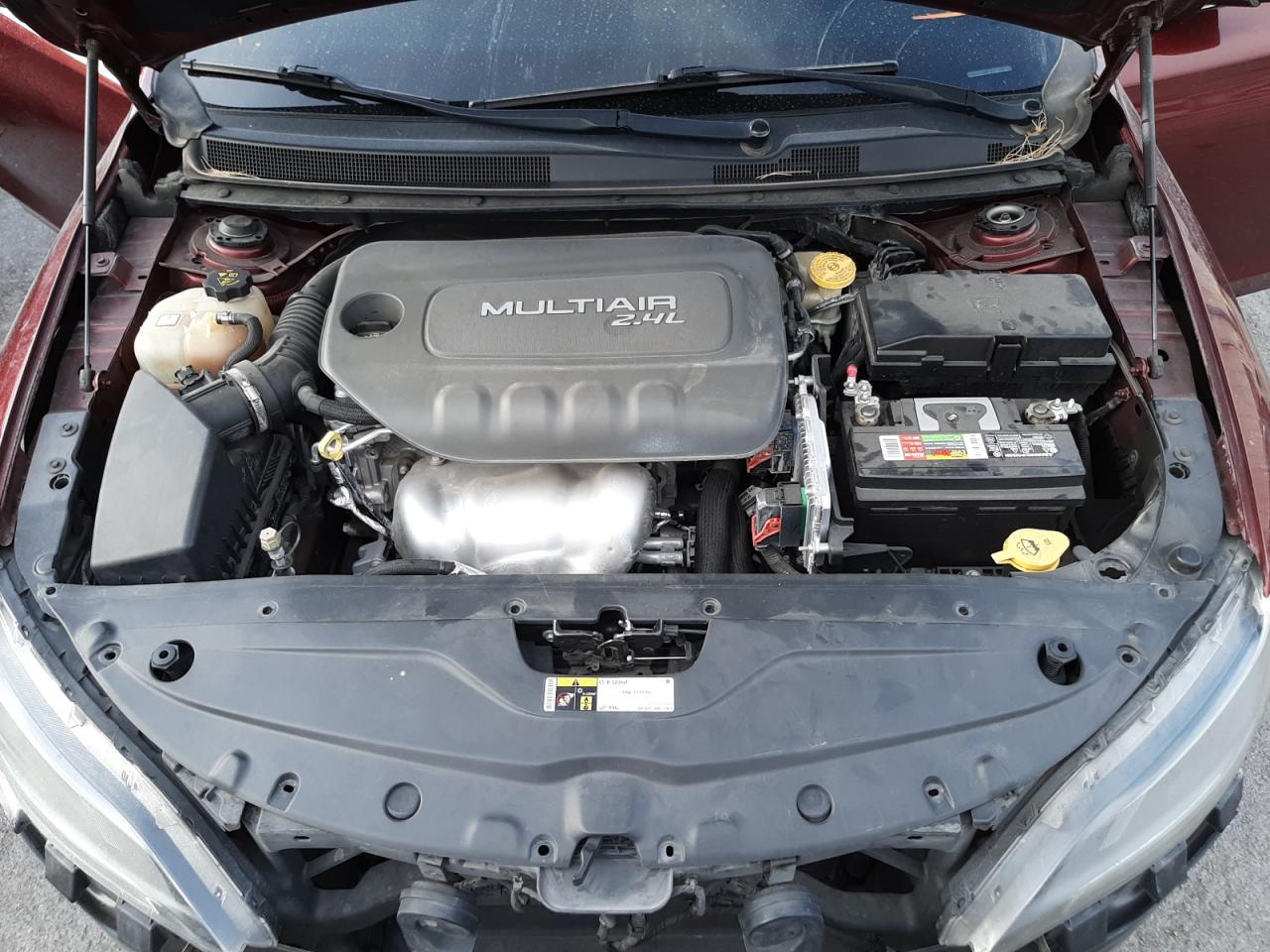 Photo 7 from auction – 2015 CHRYSLER 200 LIMITE with VIN 1C3CCCAB6FN611348