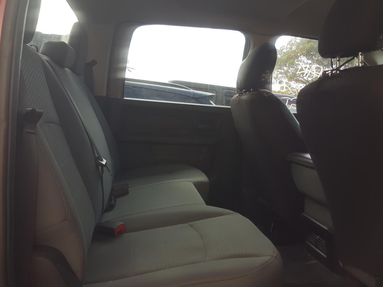 Photo 6 from auction – 2017 RAM 1500 ST with VIN 1C6RR7KG2HS656174