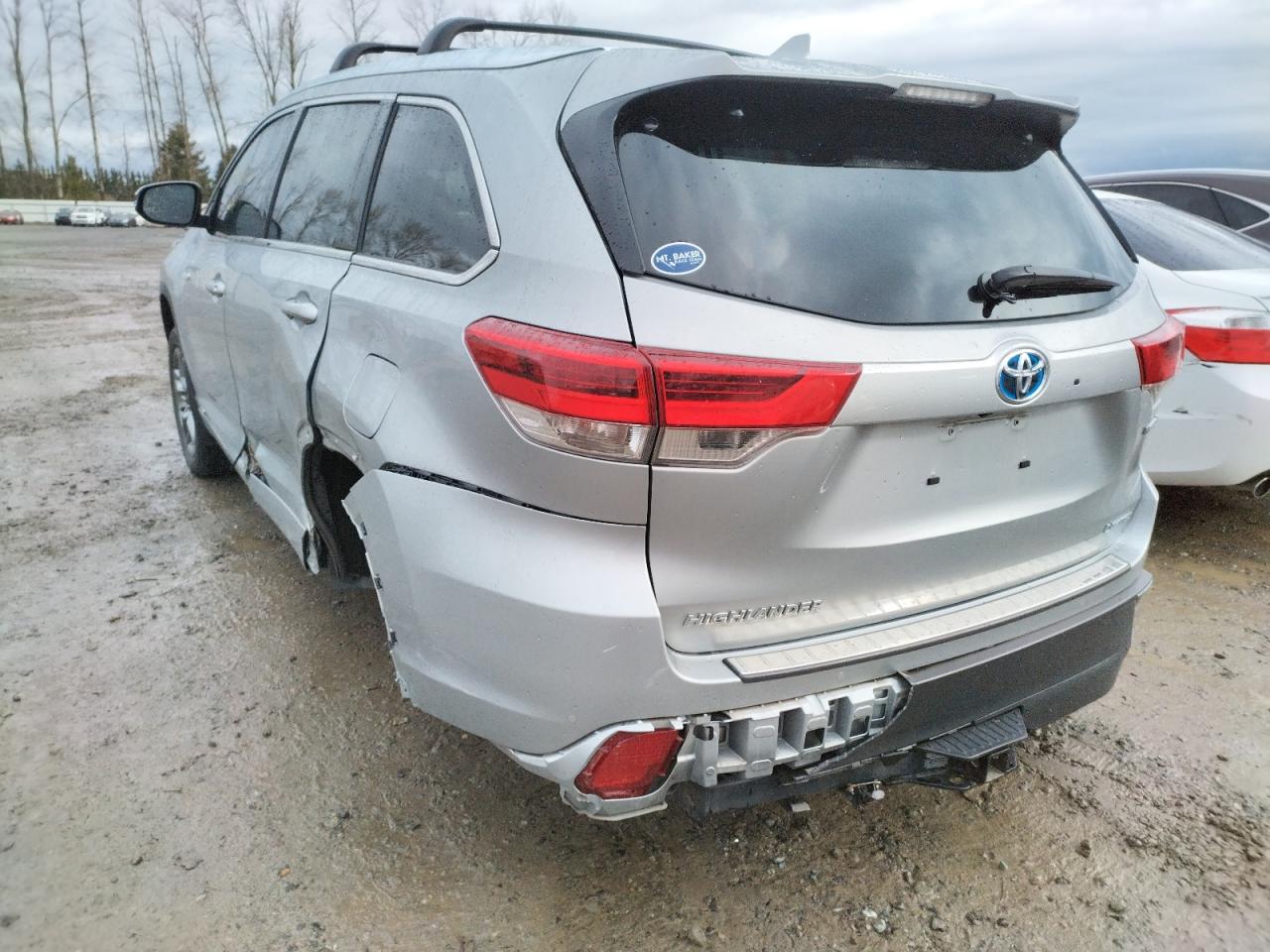 Photo 3 from auction – 2017 TOYOTA HIGHLANDER with VIN 5TDDGRFH9HS029794