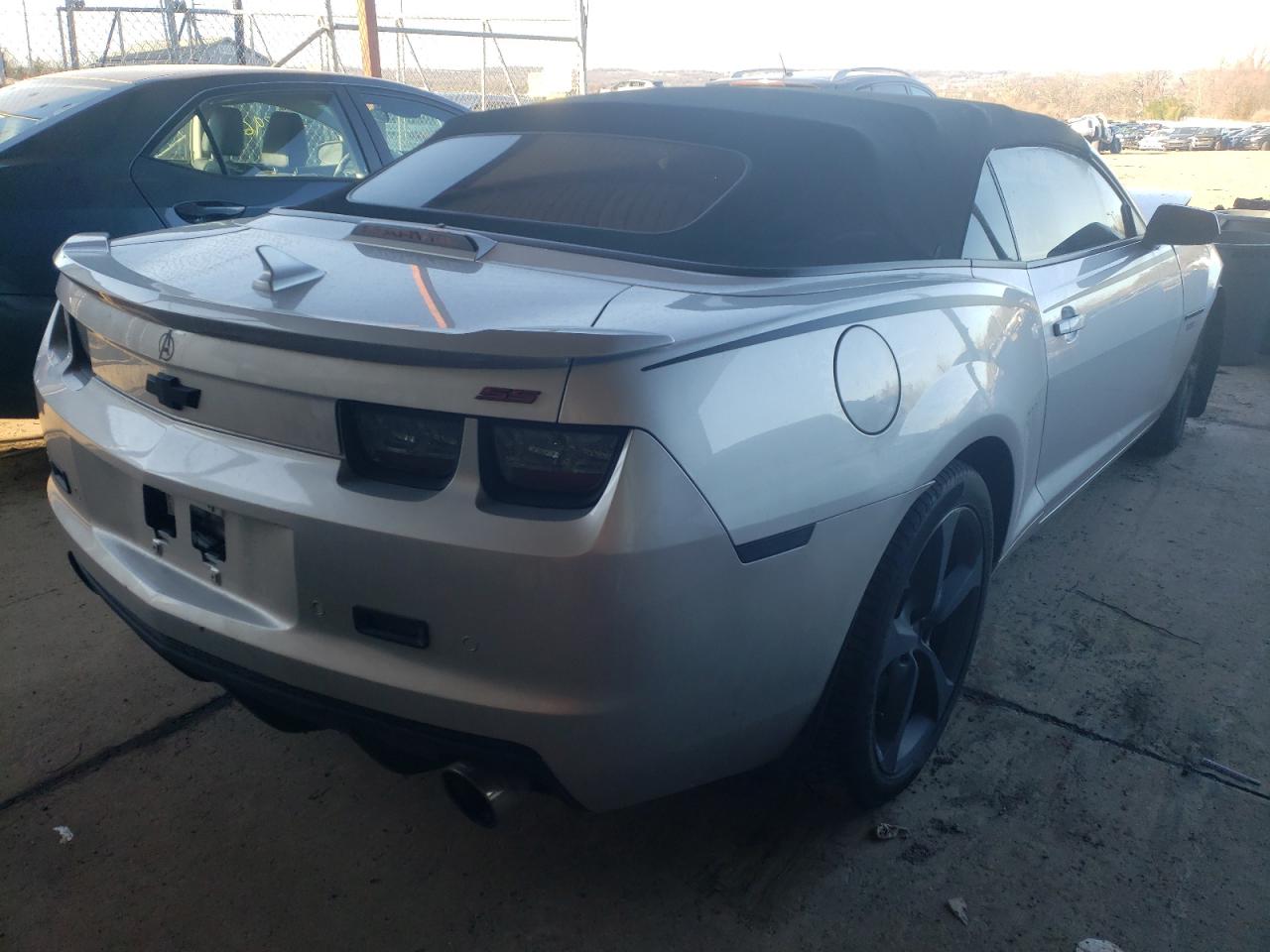 Photo 4 from auction – 2013 CHEVROLET CAMARO 2SS with VIN 2G1FK3DJ8D9231709