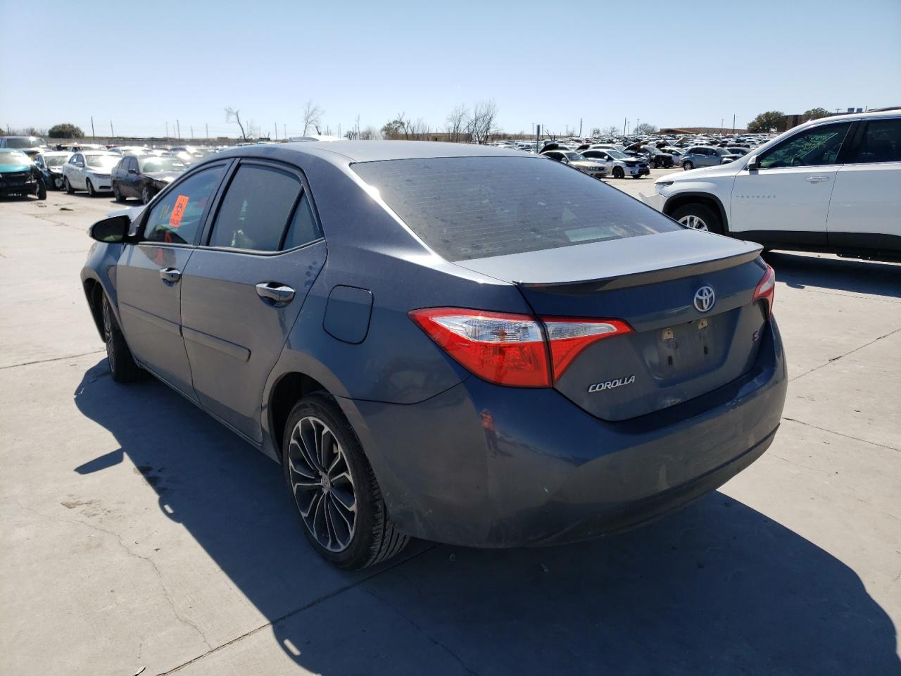 Photo 3 from auction – 2015 TOYOTA COROLLA L with VIN 5YFBURHE4FP329381