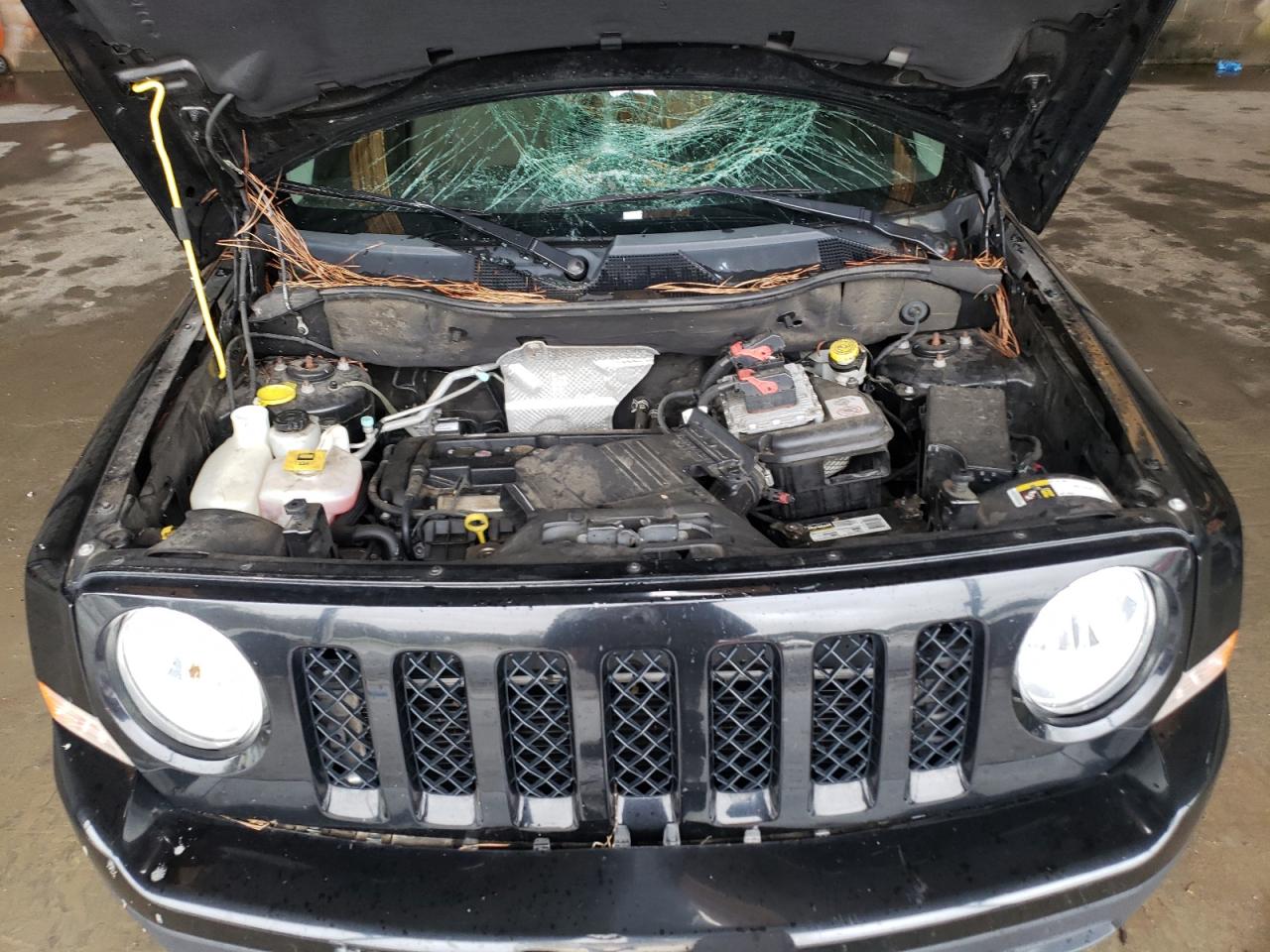 Photo 7 from auction – 2016 JEEP PATRIOT SP with VIN 1C4NJPBA2GD744185