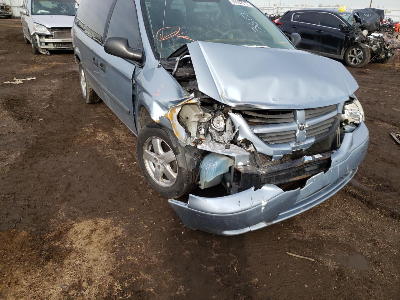 Photo 9 from auction – 2005 DODGE GRAND CARA with VIN 1D4GP24R25B294255