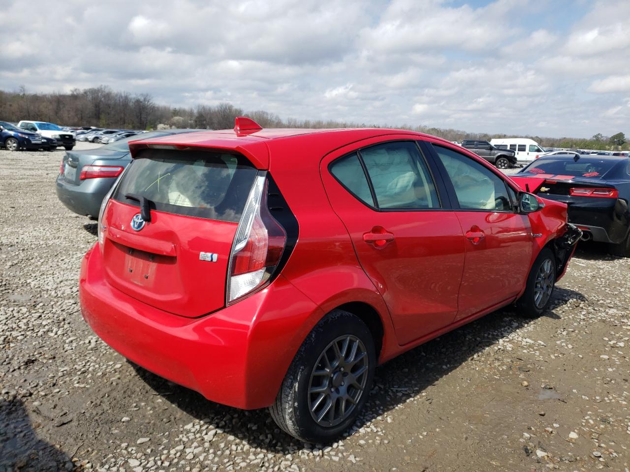 Photo 4 from auction – 2015 TOYOTA PRIUS C with VIN JTDKDTB31F1103095