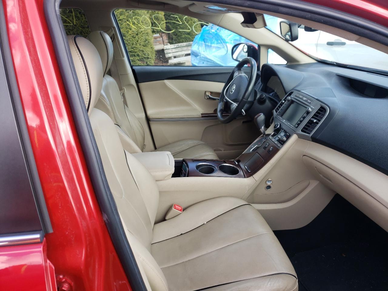 Photo 5 from auction – 2010 TOYOTA VENZA with VIN 4T3BK3BB4AU036130