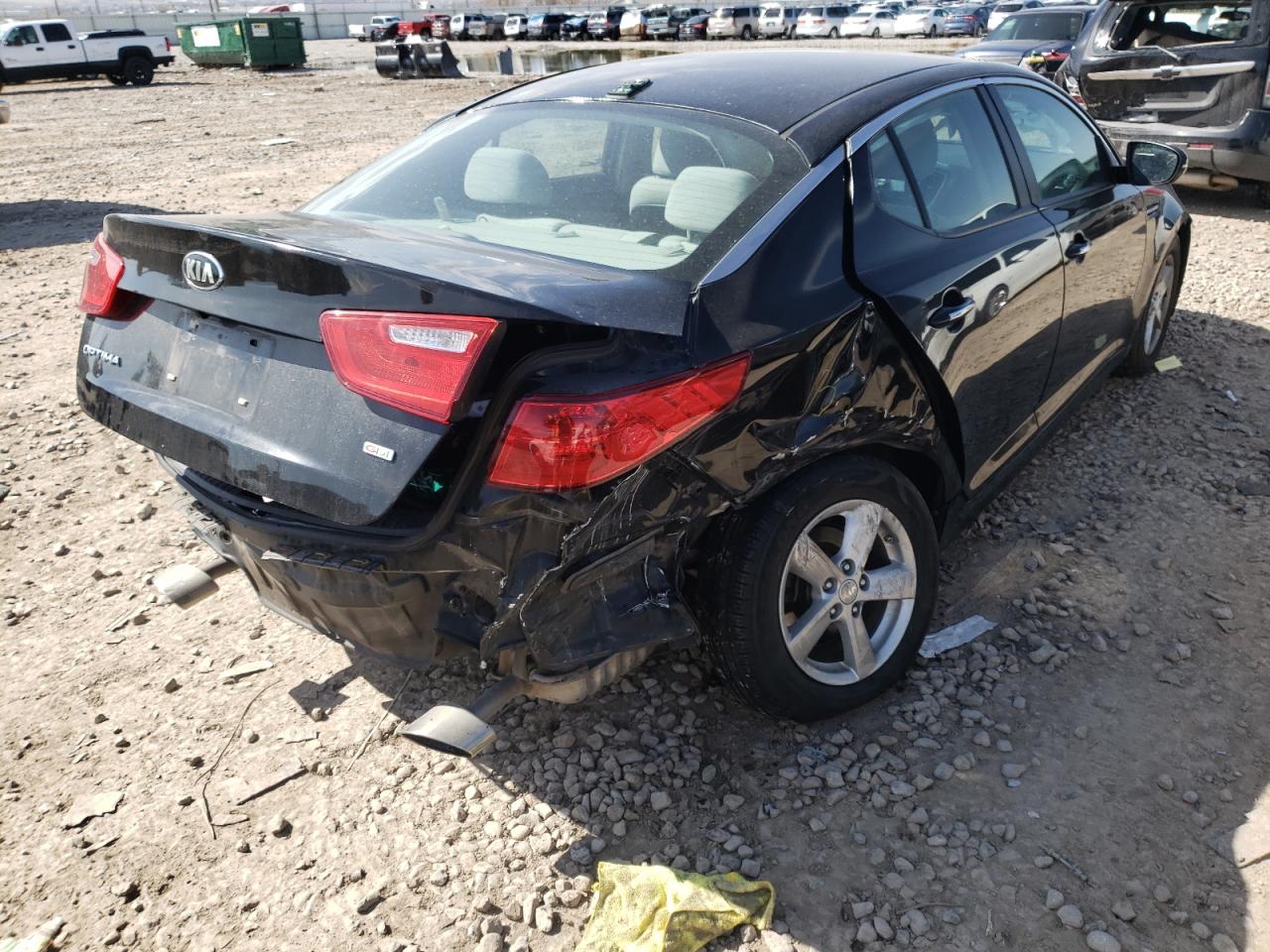 Photo 4 from auction – 2015 KIA OPTIMA LX with VIN 5XXGM4A72FG517085