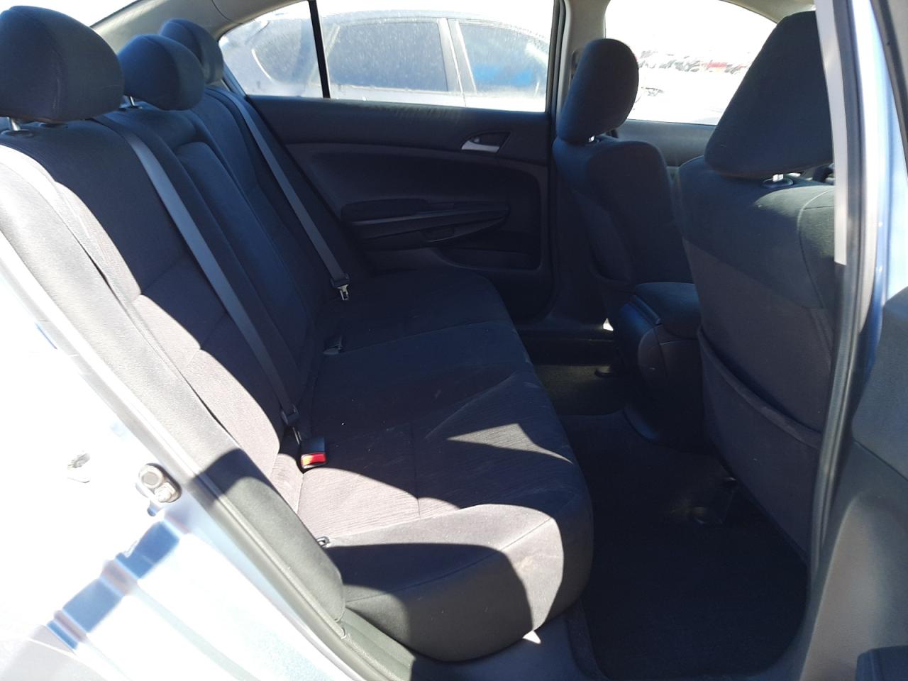 Photo 17 from auction – 2012 HONDA ACCORD LX with VIN 1HGCP2F35CA134492