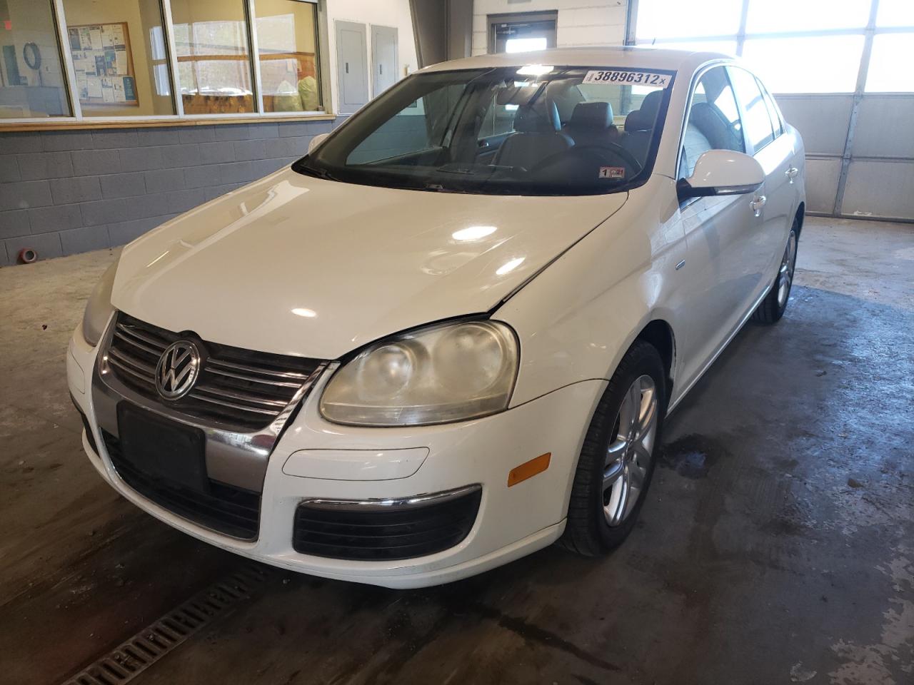 Photo 2 from auction – 2007 VOLKSWAGEN JETTA with VIN 3VWEF71K77M179297