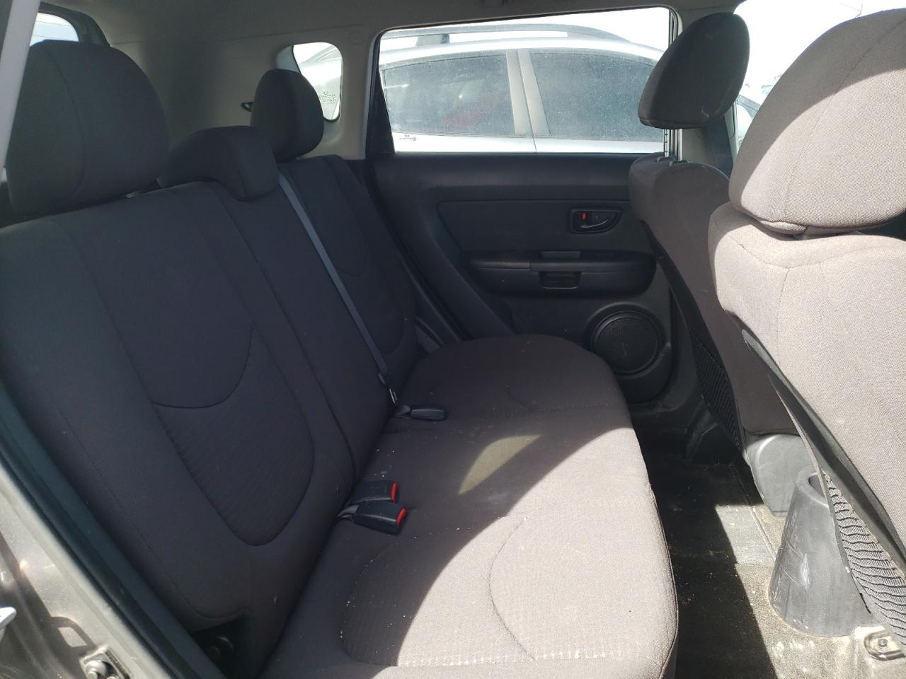 Photo 6 from auction – 2013 KIA SOUL with VIN KNDJT2A50D7611824