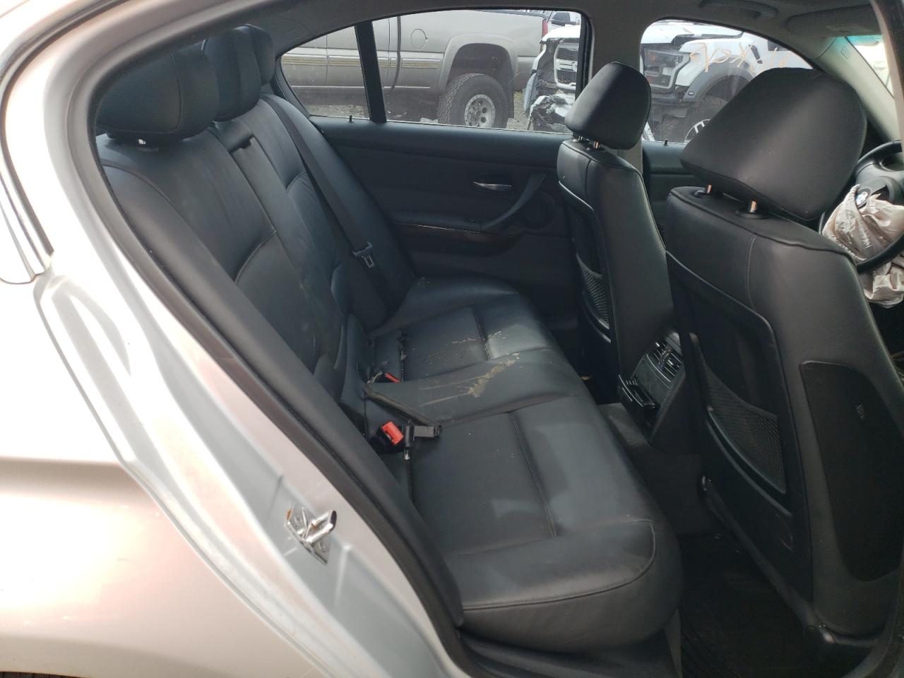 Photo 6 from auction – 2006 BMW 330 XI with VIN WBAVD33576KV62409