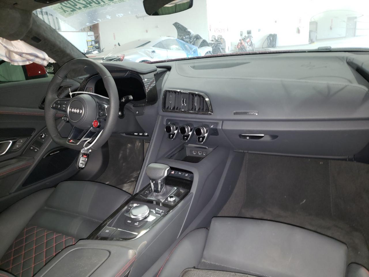 Photo 9 from auction – 2022 AUDI R8 with VIN WUACEAFX8N7900266