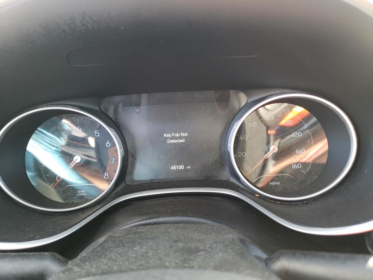 Photo 8 from auction – 2020 JEEP COMPASS LI with VIN 3C4NJDCB5LT121993