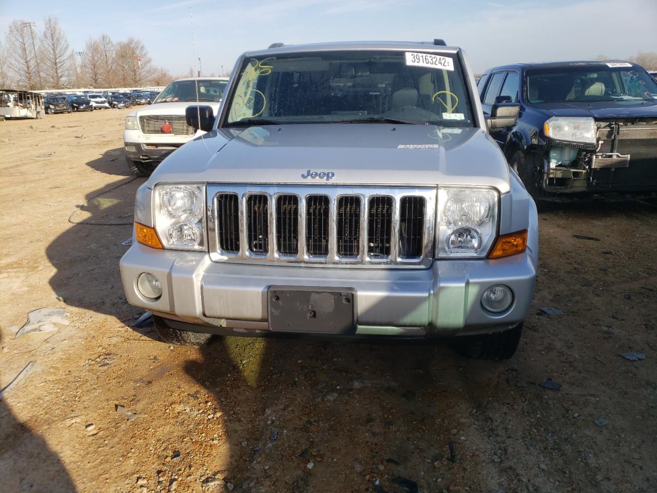 Photo 9 from auction – 2008 JEEP COMMANDER with VIN 1J8HG48K48C194868