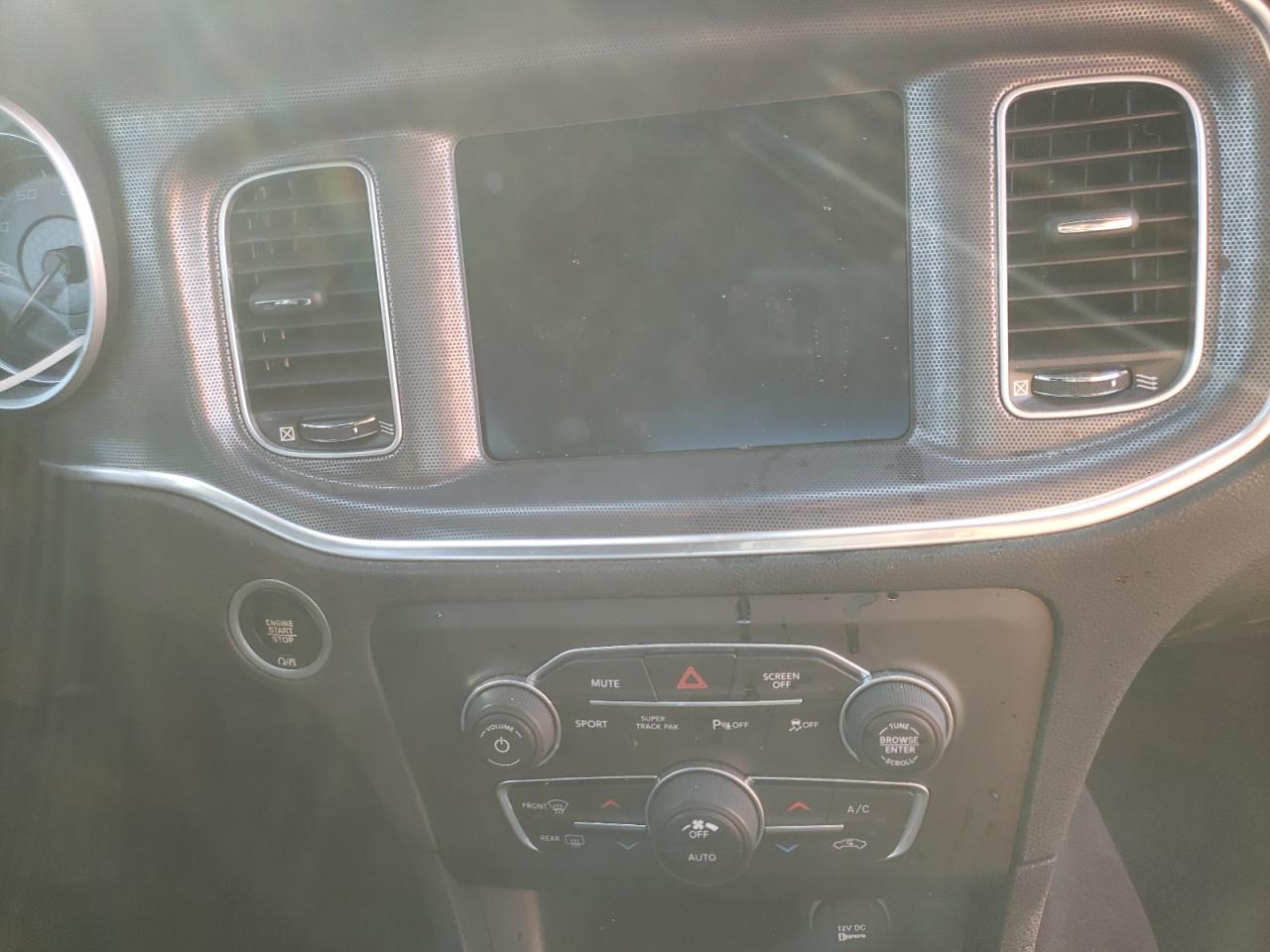 Photo 9 from auction – 2018 DODGE CHARGER GT with VIN 2C3CDXJG0JH181253