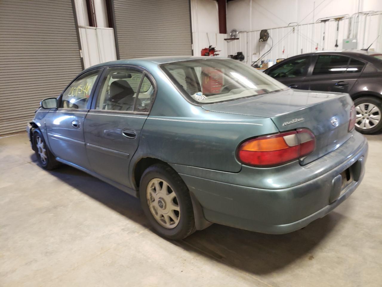 Photo 3 from auction – 1998 CHEVROLET MALIBU with VIN 1G1ND52M0WY142889